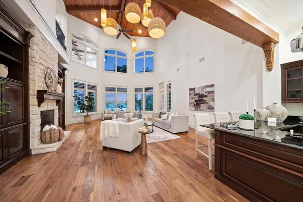 $6,390,000 | 118 Harbor View Lane, Belleair Bluffs, FL 33770