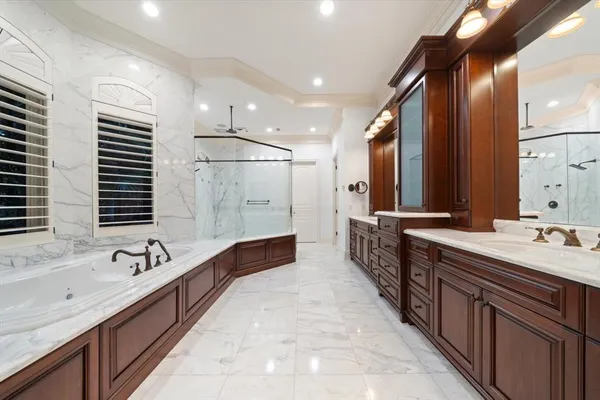 $6,390,000 | 118 Harbor View Lane, Belleair Bluffs, FL 33770