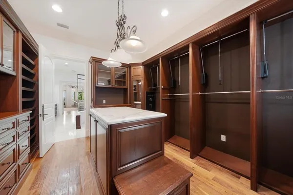 $6,390,000 | 118 Harbor View Lane, Belleair Bluffs, FL 33770