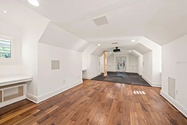 $6,390,000 | 118 Harbor View Lane, Belleair Bluffs, FL 33770