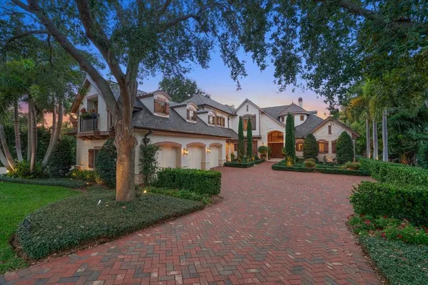 $6,390,000 | 118 Harbor View Lane, Belleair Bluffs, FL 33770