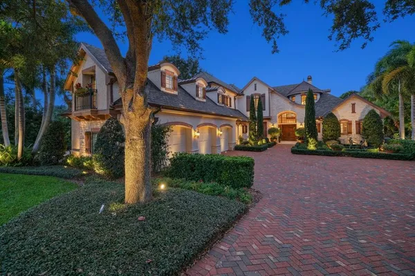 $6,390,000 | 118 Harbor View Lane, Belleair Bluffs, FL 33770