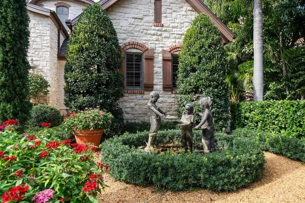 $6,390,000 | 118 Harbor View Lane, Belleair Bluffs, FL 33770