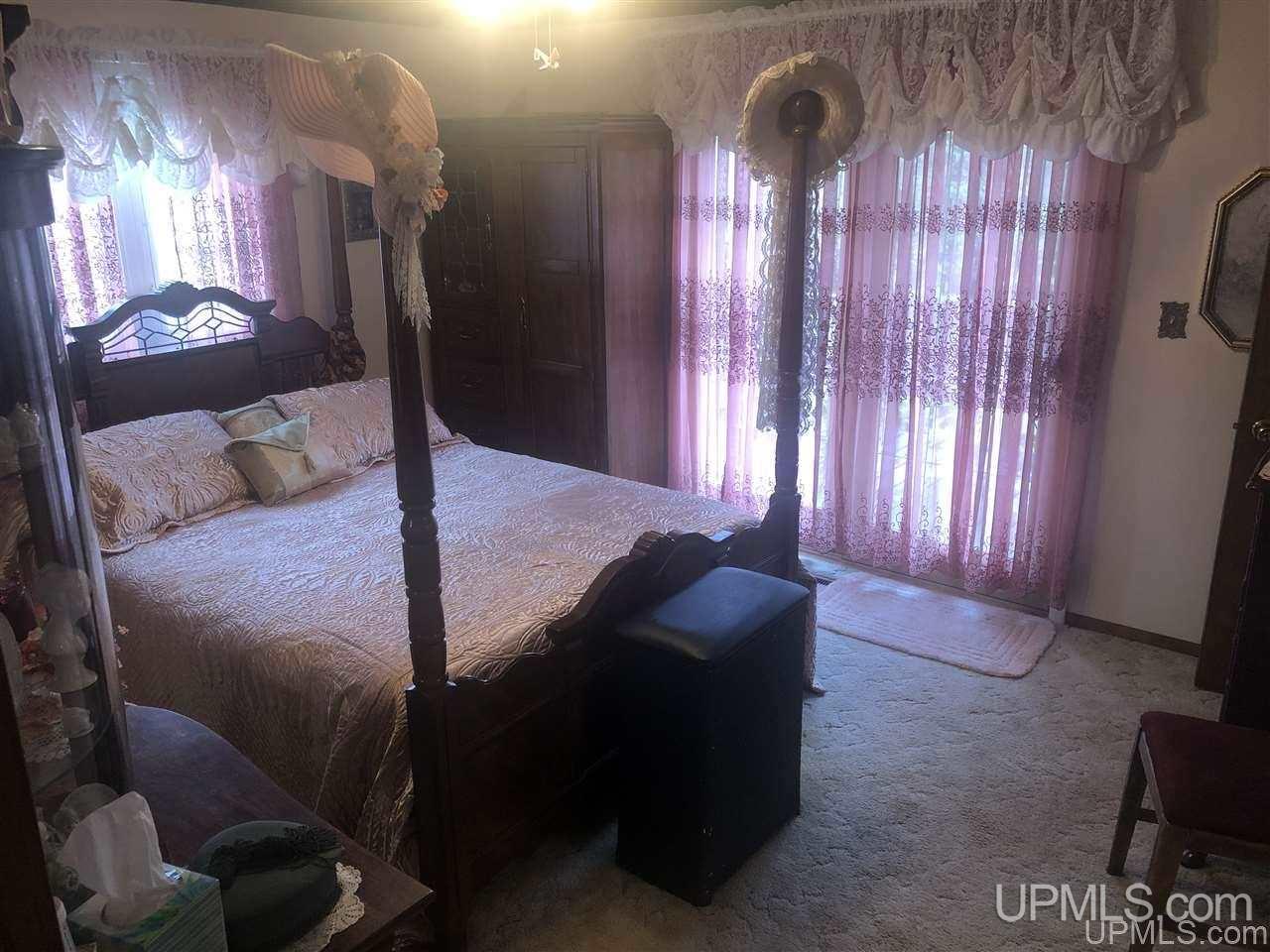 1115 9th Street Ishpeming, MI 49849 - Photo 15 of 39