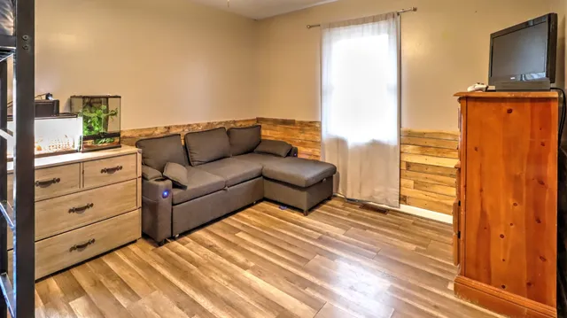 $235,000 | 129 Bagsby Hill Road, Dover, TN 37058