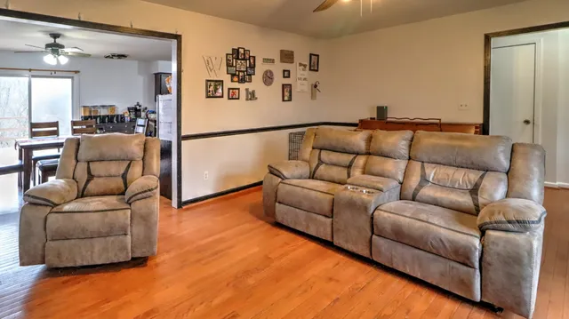 $235,000 | 129 Bagsby Hill Road, Dover, TN 37058