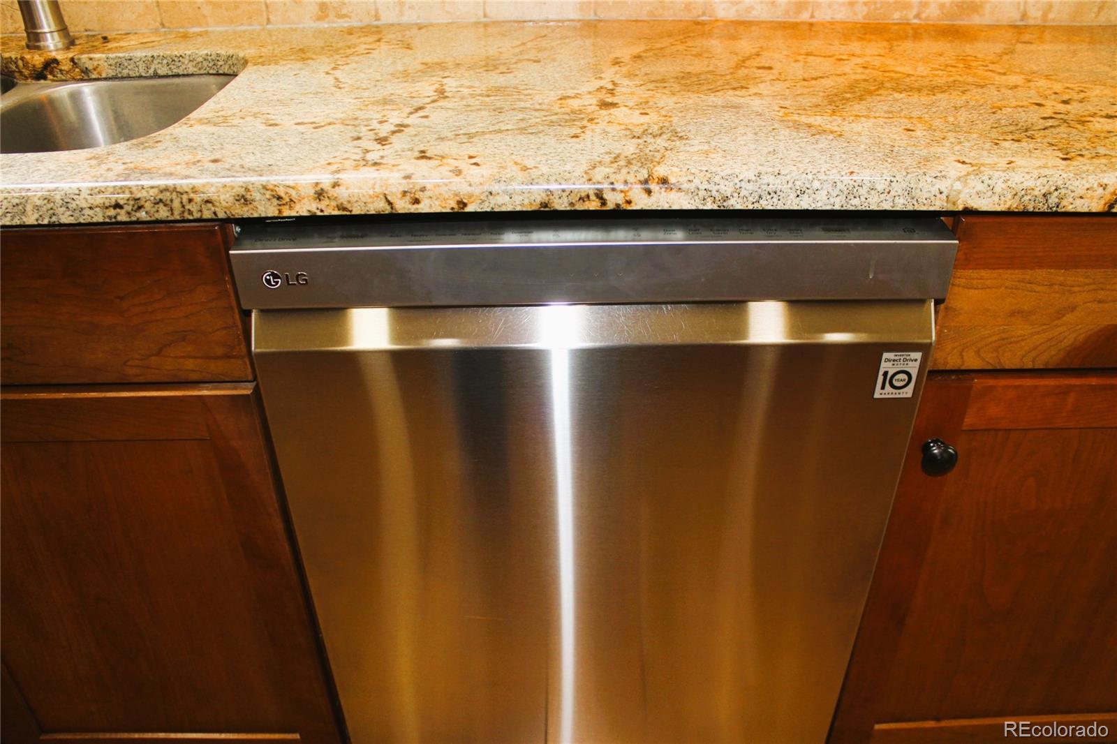 2872 Dreamcatcher Loop Castle Rock, CO 80109 - Photo 15 of 42 a close view of washer and dryer