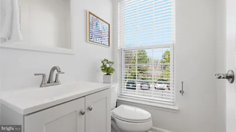 $550,000 | 8267 Heritage Crossing Court, Unit 24, Manassas, VA 20109