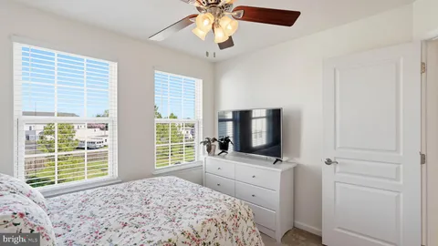 $550,000 | 8267 Heritage Crossing Court, Unit 24, Manassas, VA 20109
