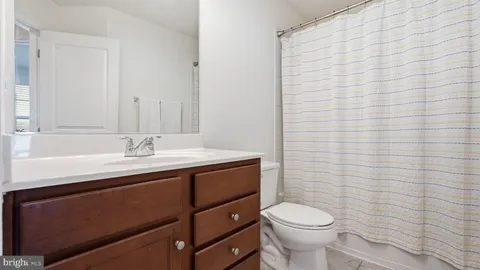$550,000 | 8267 Heritage Crossing Court, Unit 24, Manassas, VA 20109