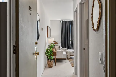 $185,000 | 811 York Street, Unit 326, Oakland, CA 94610