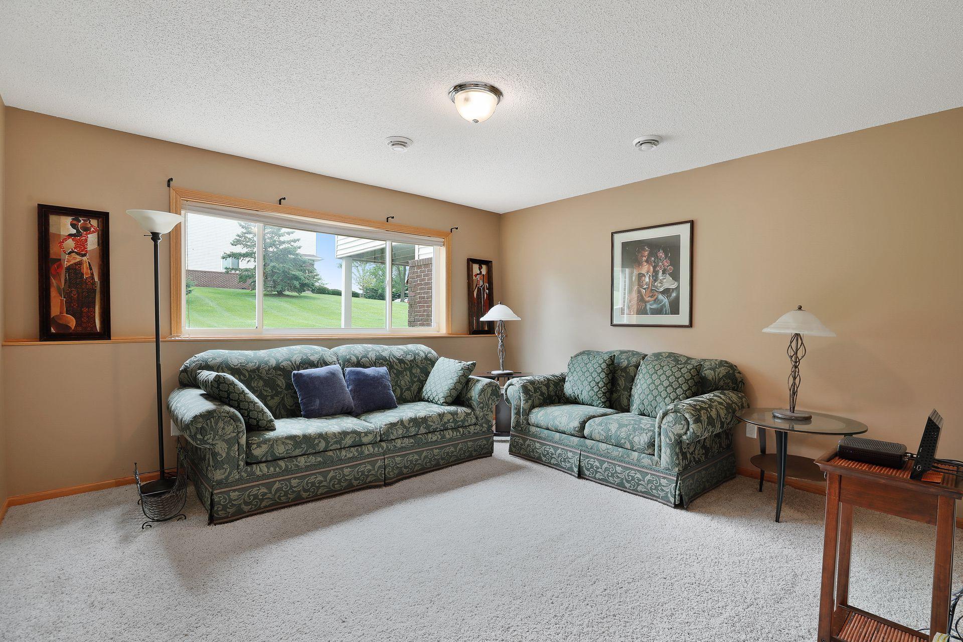 18934 Inlet Road Lakeville, MN 55044 - Photo 16 of 24 Gallery Image 16