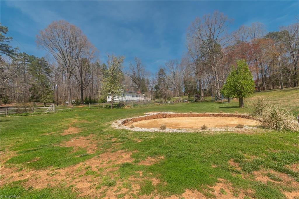 212 Mathis Road Pilot Mountain, NC 27041 - Photo 25 of 26 Gallery Image 25