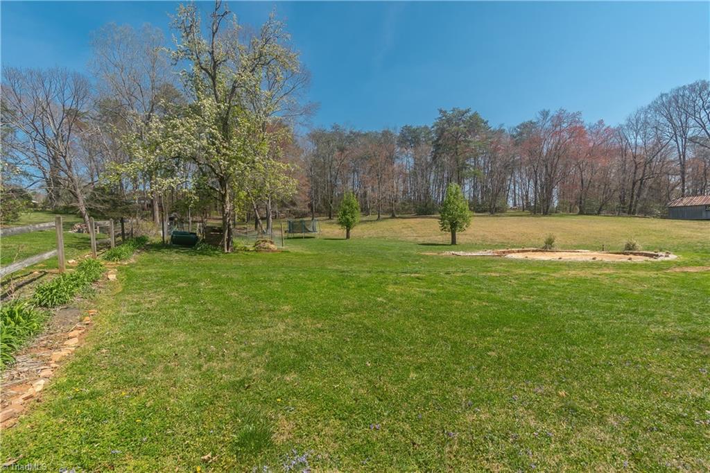 212 Mathis Road Pilot Mountain, NC 27041 - Photo 26 of 26 Gallery Image 26