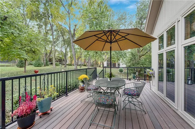 $775,000 | 13037 Catalina Street, Leawood, KS 66209
