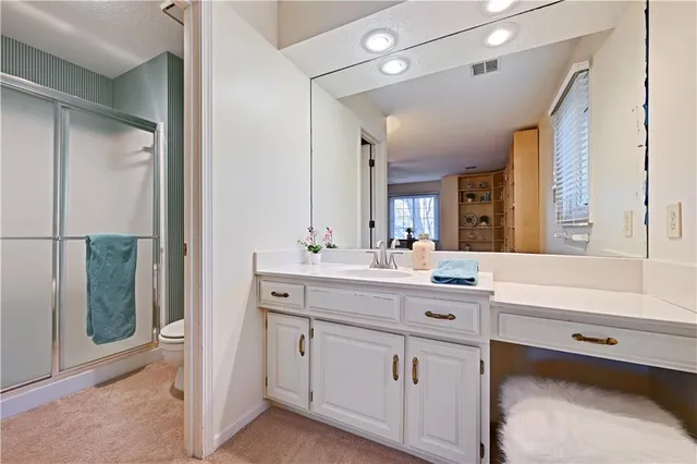 $775,000 | 13037 Catalina Street, Leawood, KS 66209