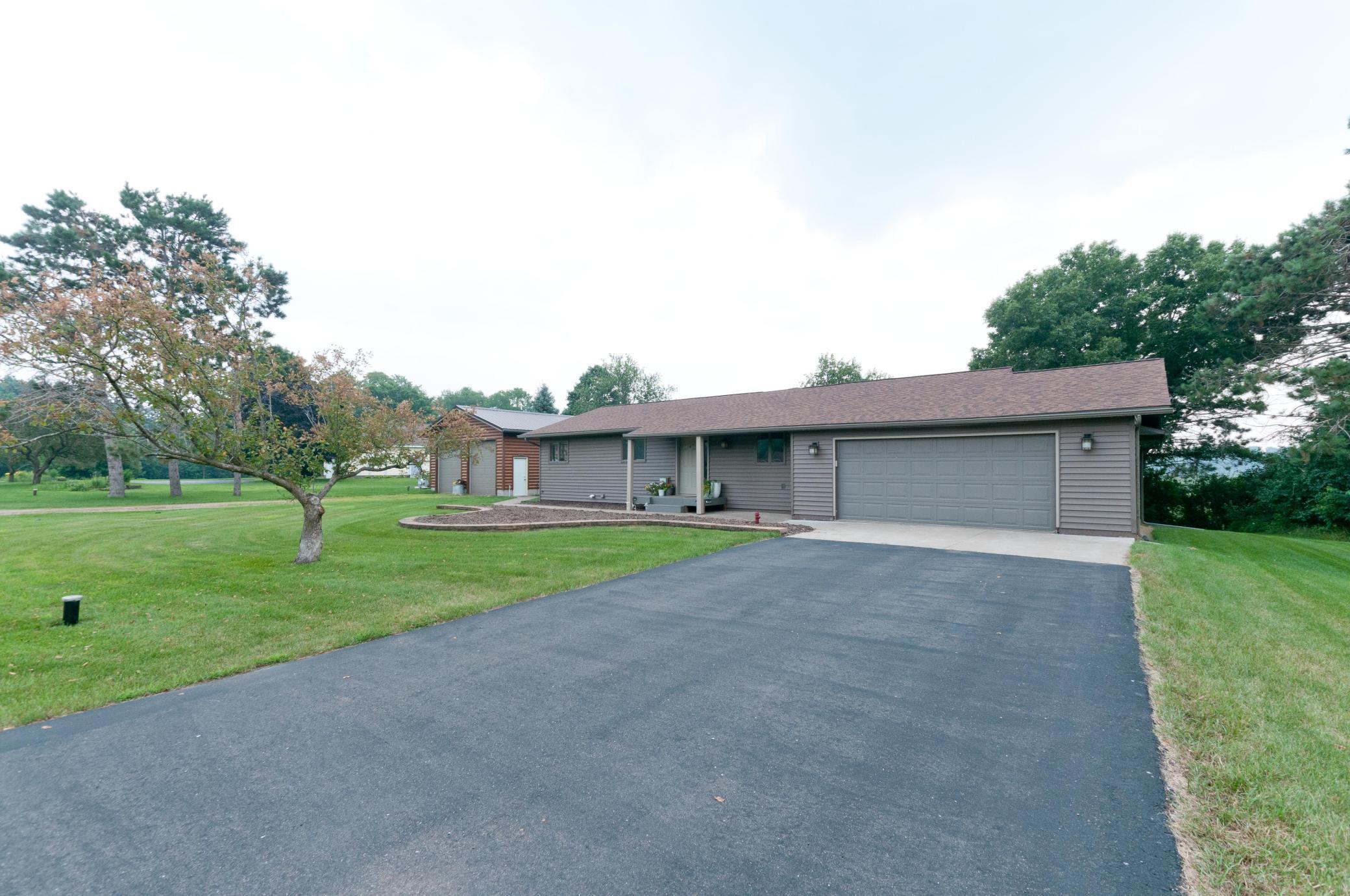 2241 18 3/4 Avenue Rice Lake, WI 54868 - Photo 3 of 33