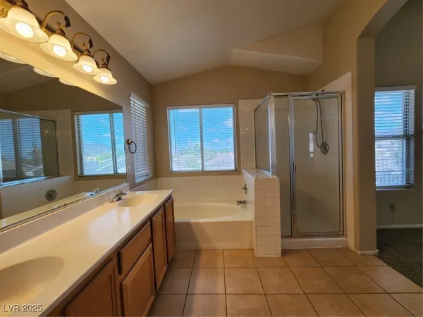 $2,250 | 254 Horizon Pointe Circle, Henderson, NV 89012