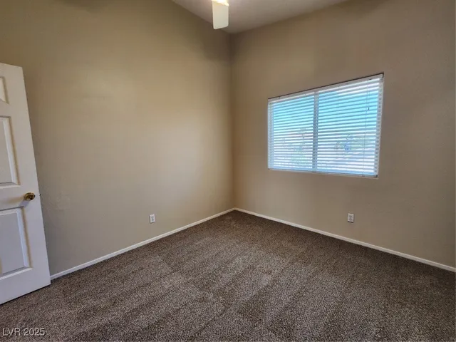 $2,400 | 254 Horizon Pointe Circle, Henderson, NV 89012