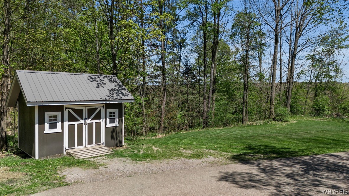 4492 Haag Road Eden, NY 14057 - Photo 6 of 50