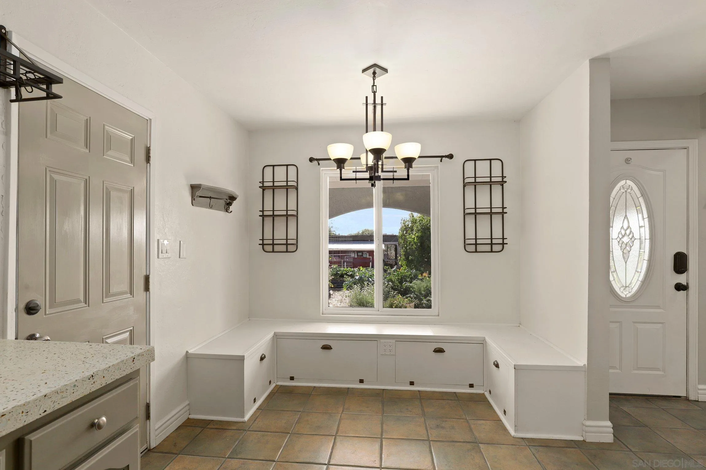 8973 Rocket Ridge Road Lakeside, CA 92040 - Photo 7 of 32 Gallery Image 7