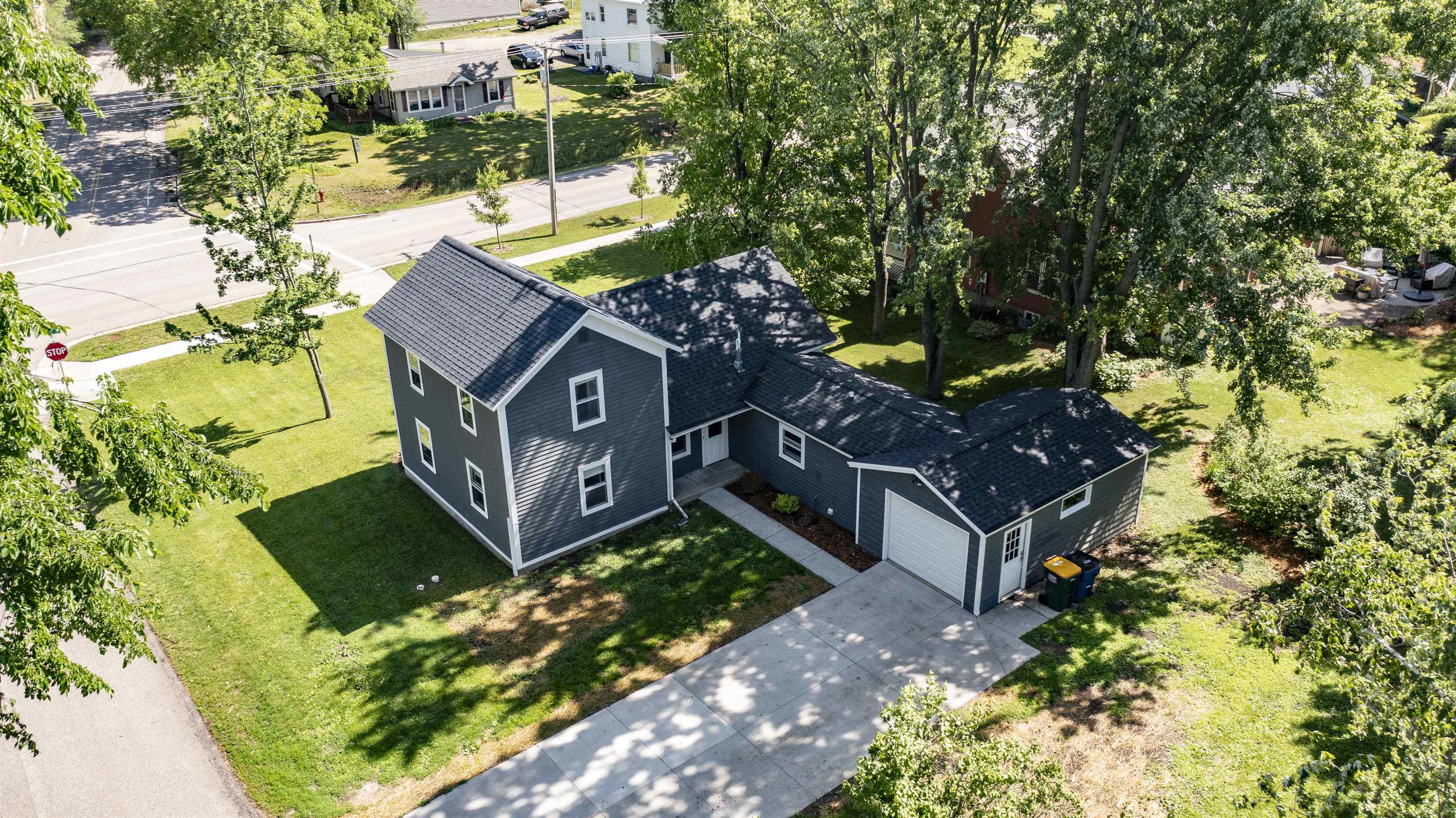 201 Mill Street Amherst, WI 54406 - Photo 5 of 22