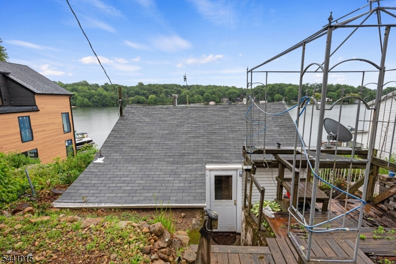 308 Lakeside Avenue Hopatcong, NJ 07821 - Photo 13 of 13