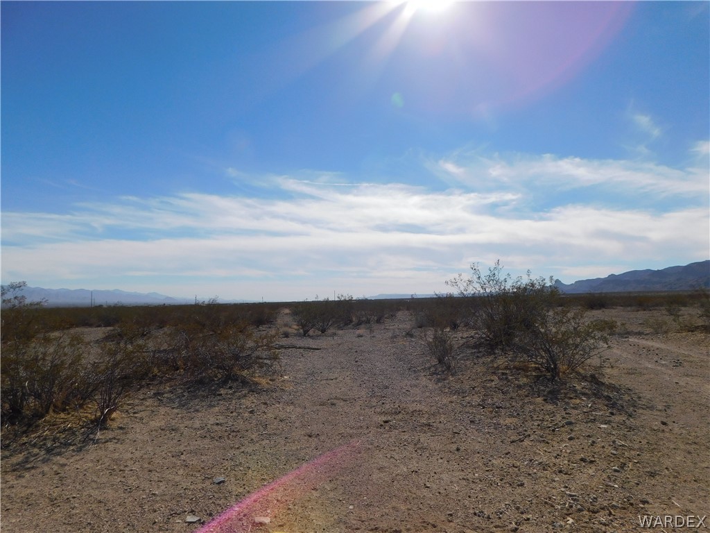 2660 Pima Road Golden Valley, AZ 86413 - Photo 3 of 16