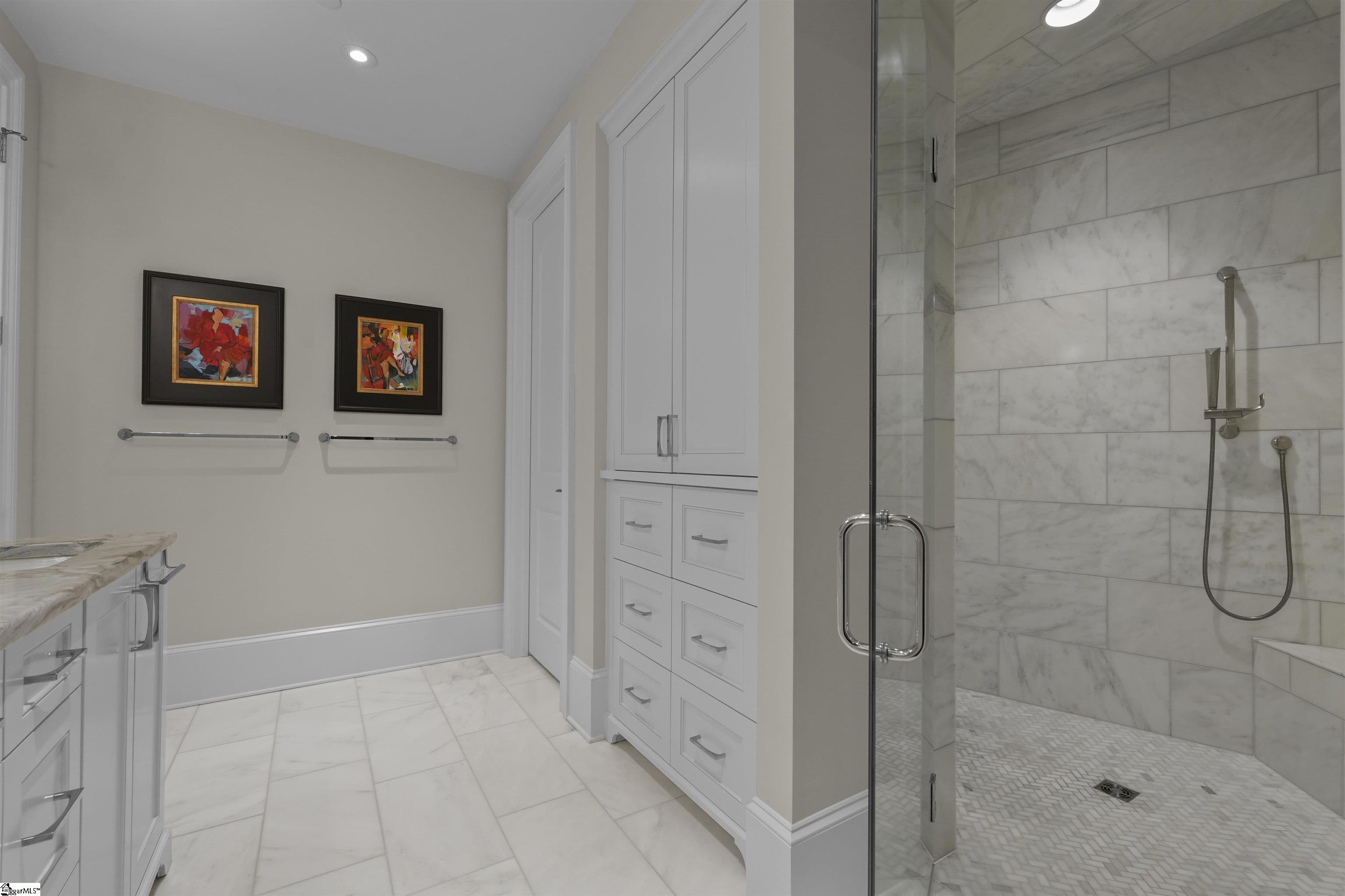 125 Rhett Street, Unit 200 300 Greenville, SC 29601 - Photo 34 of 50 Gallery Image 34