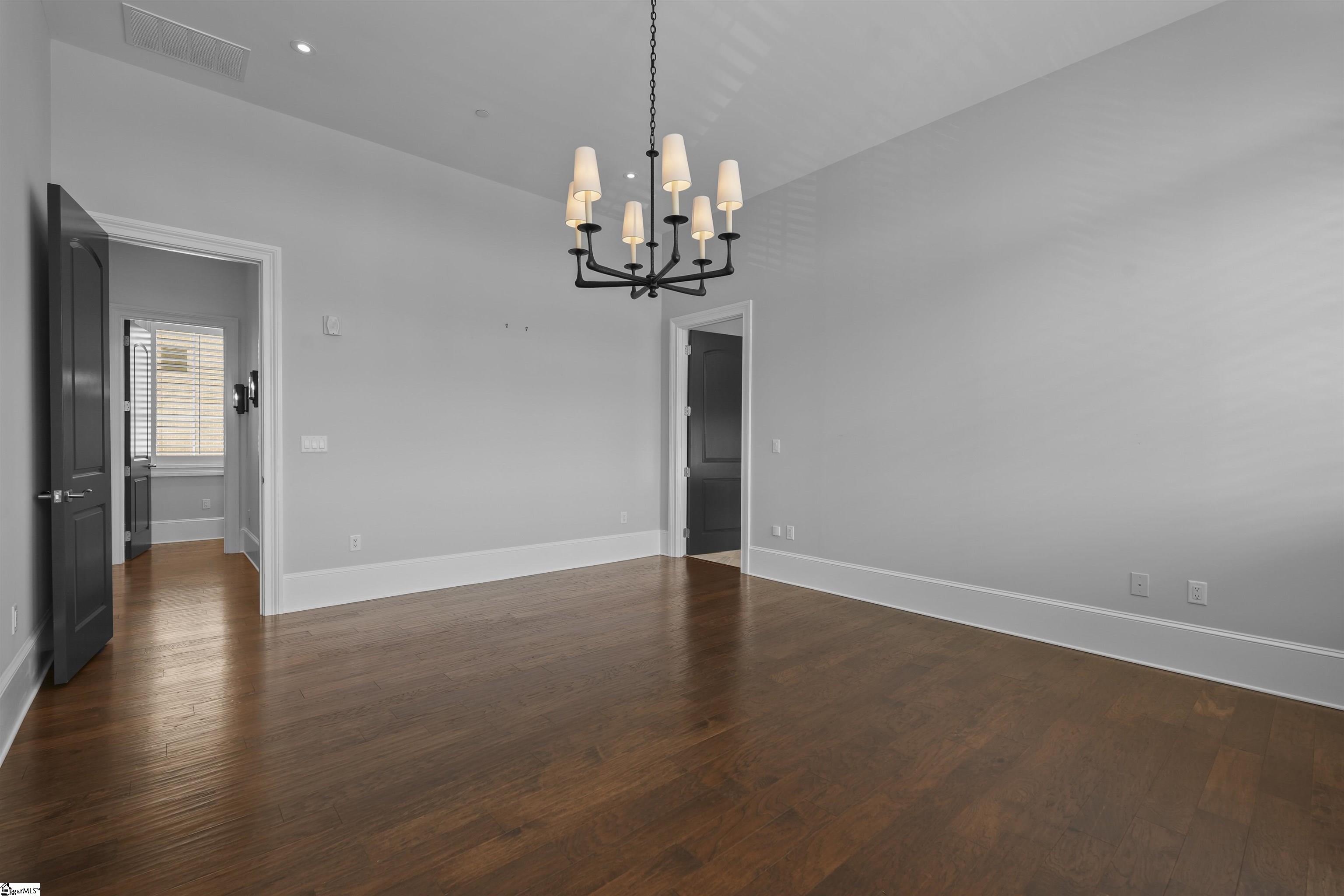 125 Rhett Street, Unit 200 300 Greenville, SC 29601 - Photo 47 of 50 Gallery Image 47