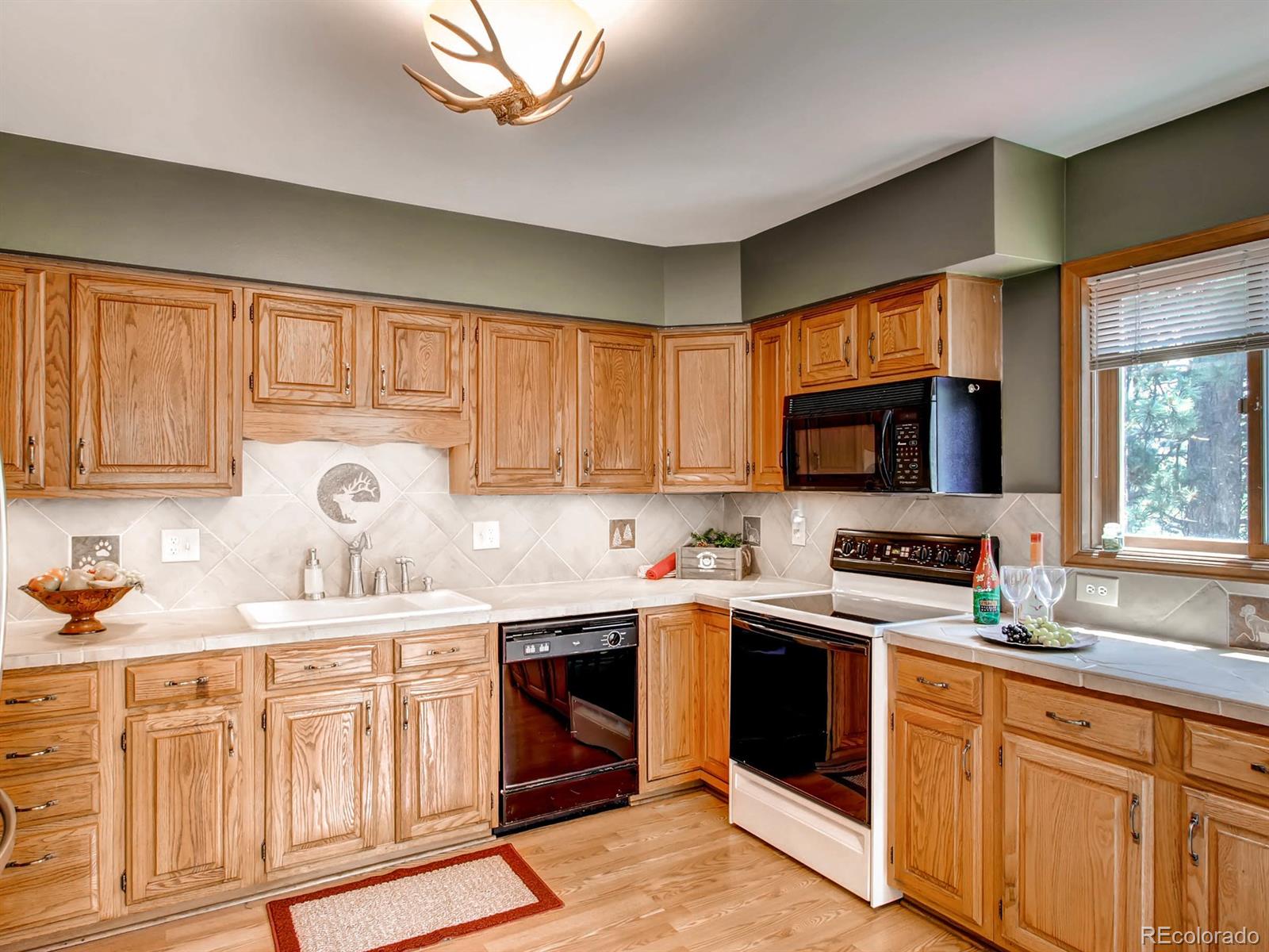 31197 Niakwa Road Evergreen, CO 80439 - Photo 9 of 28 Gallery Image 9