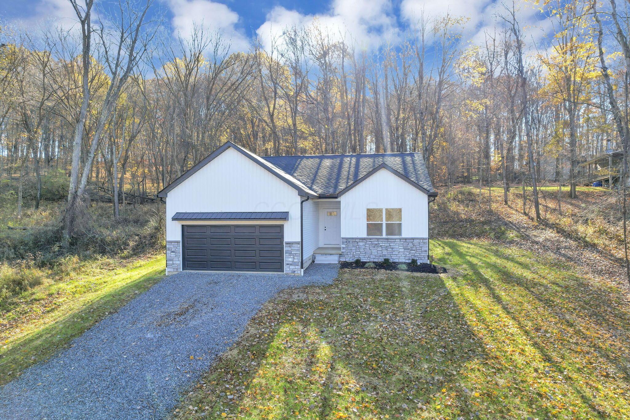143 Grand Ridge Road Howard, OH 43028 - Photo 2 of 38 34-web-or-mls-DJI_0773