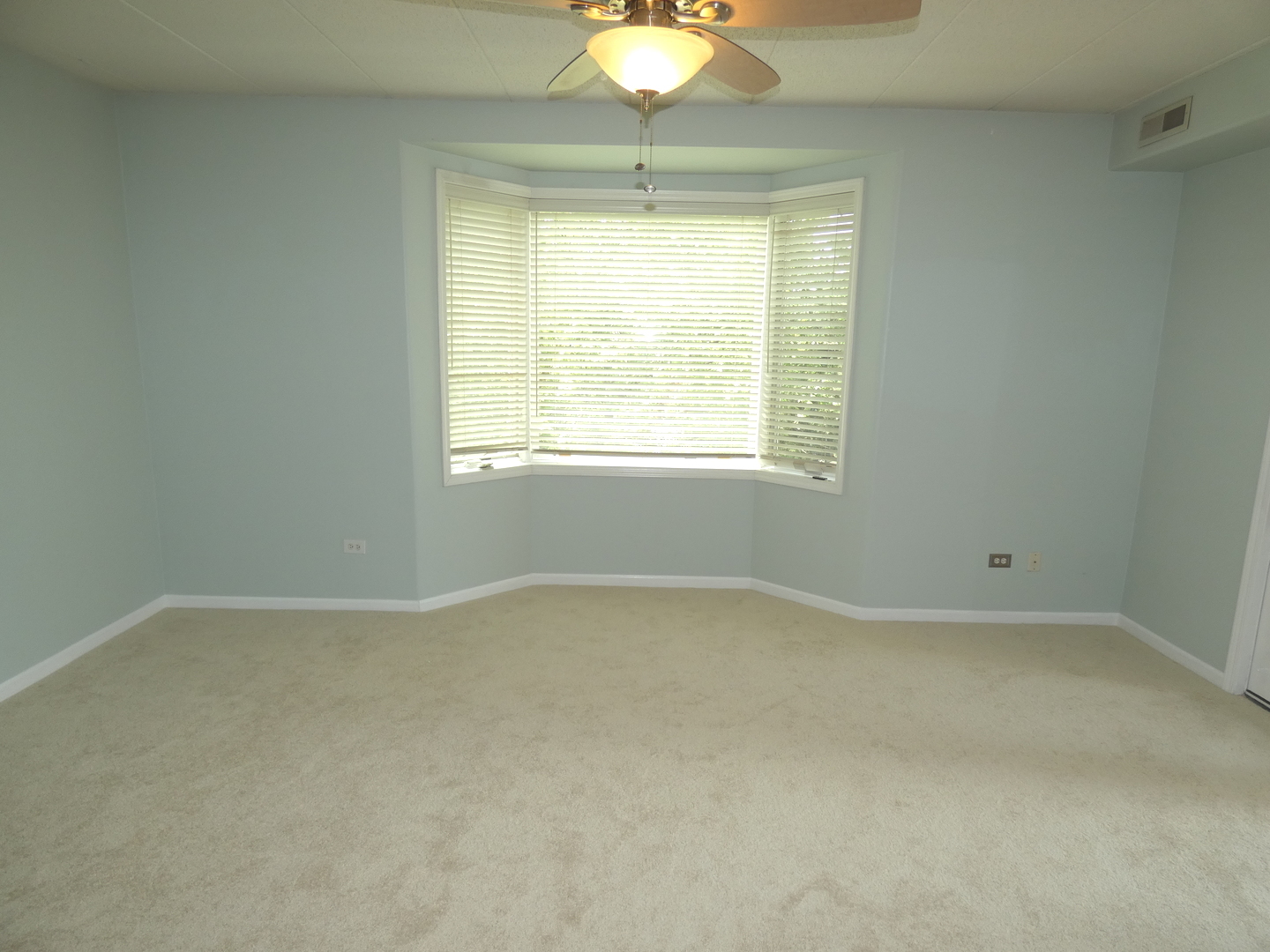 1761 Pavilion Way, Unit 301 Park Ridge, IL 60068 - Photo 24 of 36