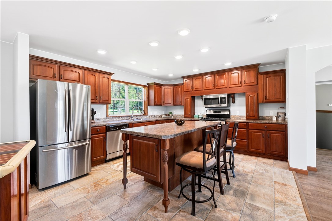 8628 Garlinghouse Road Naples, NY 14512 - Photo 14 of 48