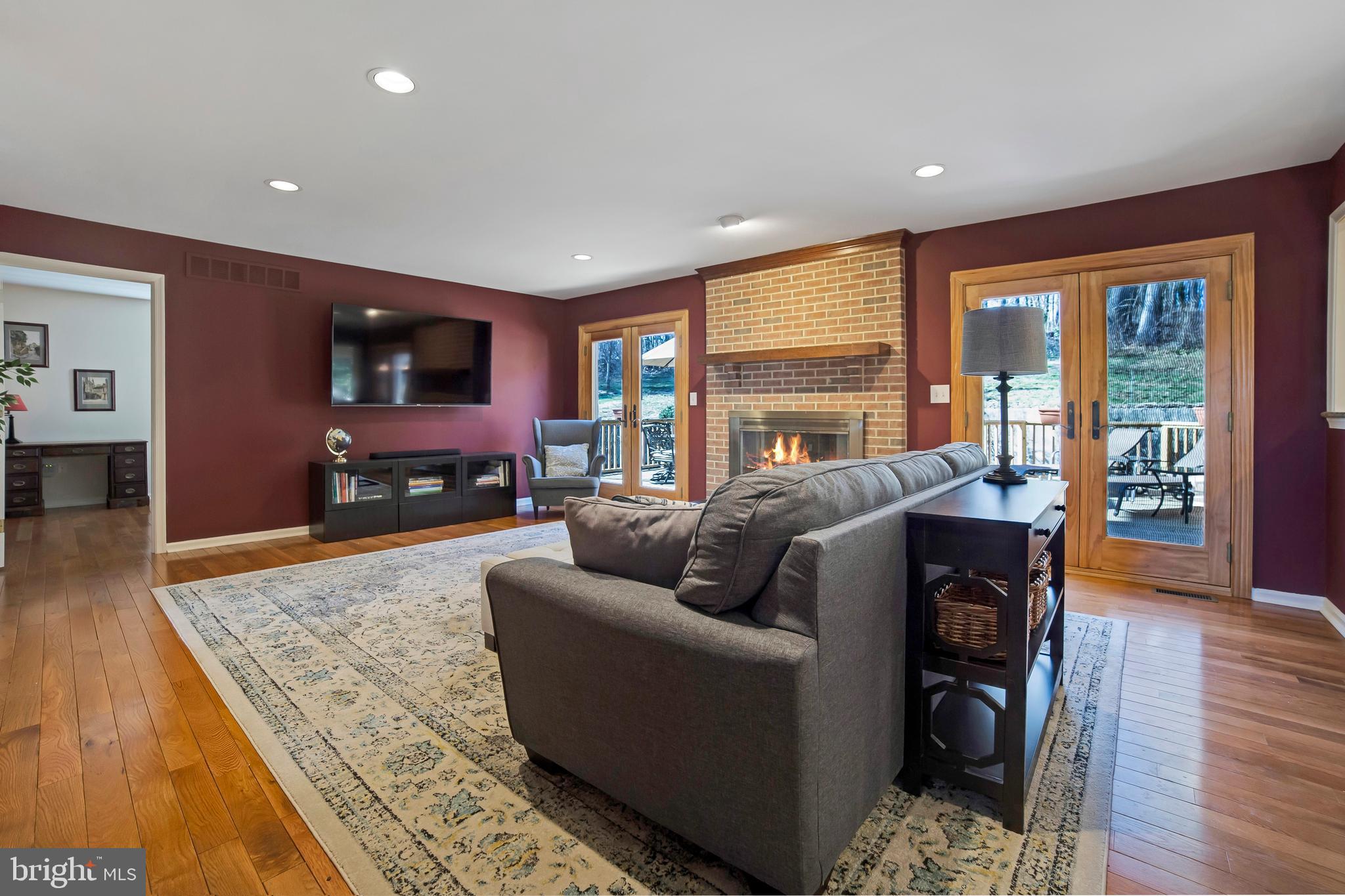 3376 Manor Road Huntingdon Valley, PA 19006 - Photo 11 of 31 Gallery Image 11