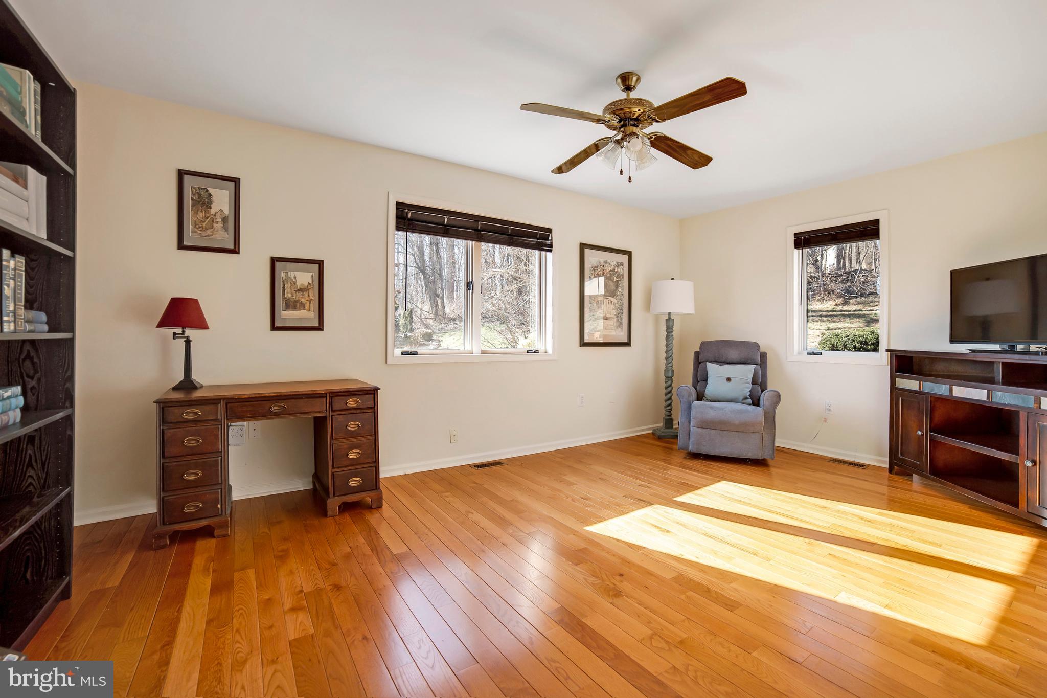 3376 Manor Road Huntingdon Valley, PA 19006 - Photo 14 of 31 Gallery Image 14