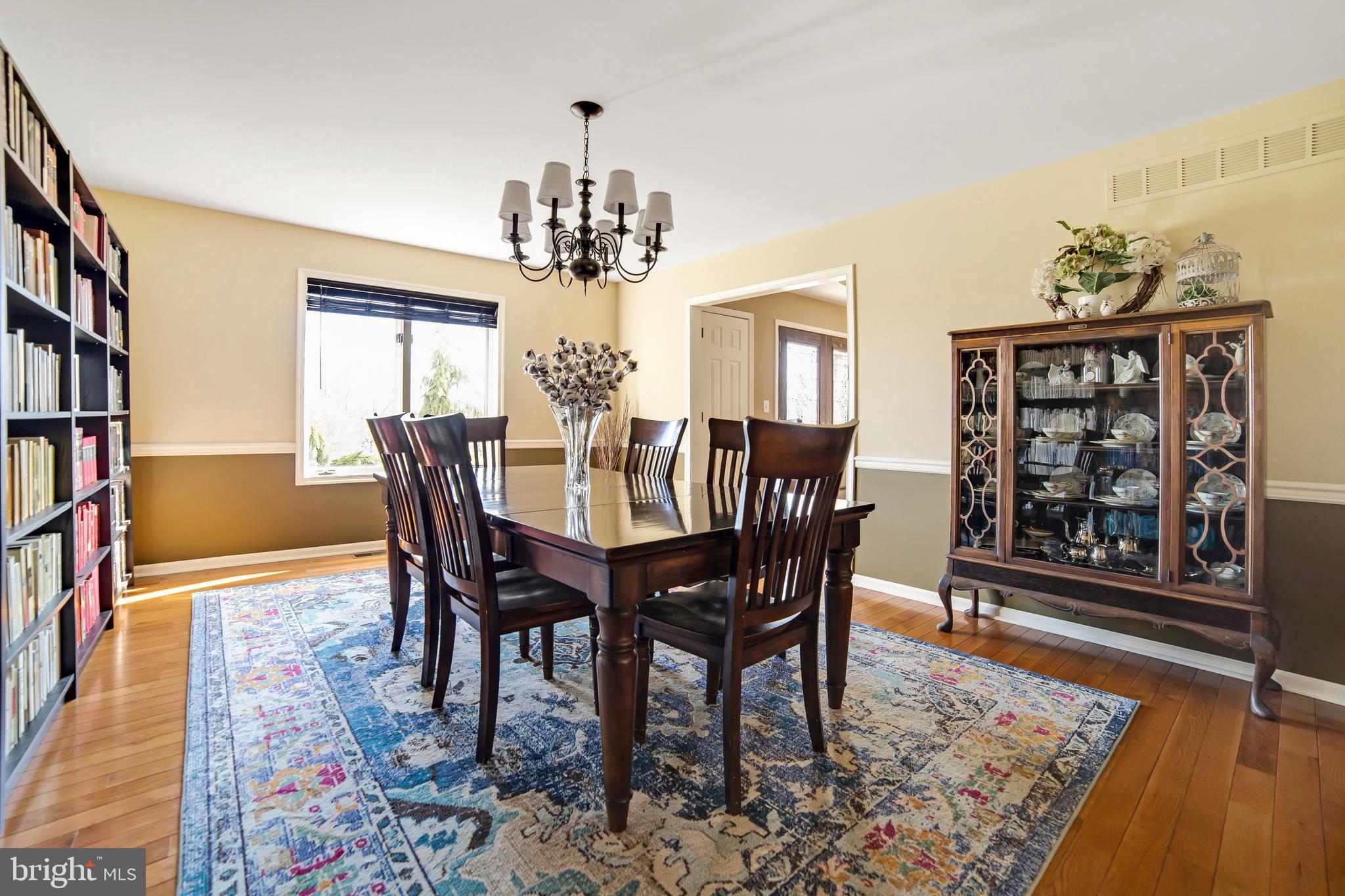 3376 Manor Road Huntingdon Valley, PA 19006 - Photo 4 of 31 Gallery Image 4