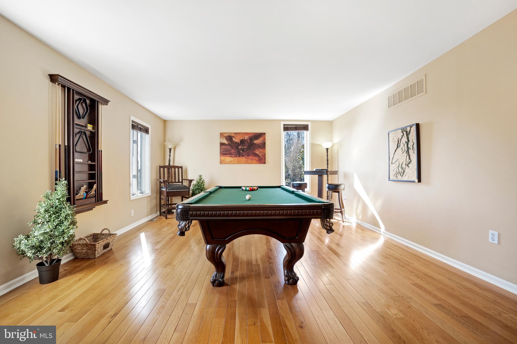 3376 Manor Road Huntingdon Valley, PA 19006 - Photo 7 of 31 Gallery Image 7