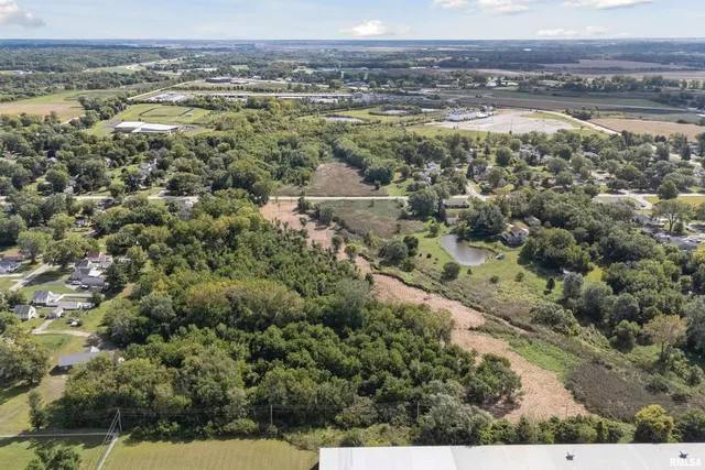 $99,000 | 206 40th Street, East Moline, IL 61244