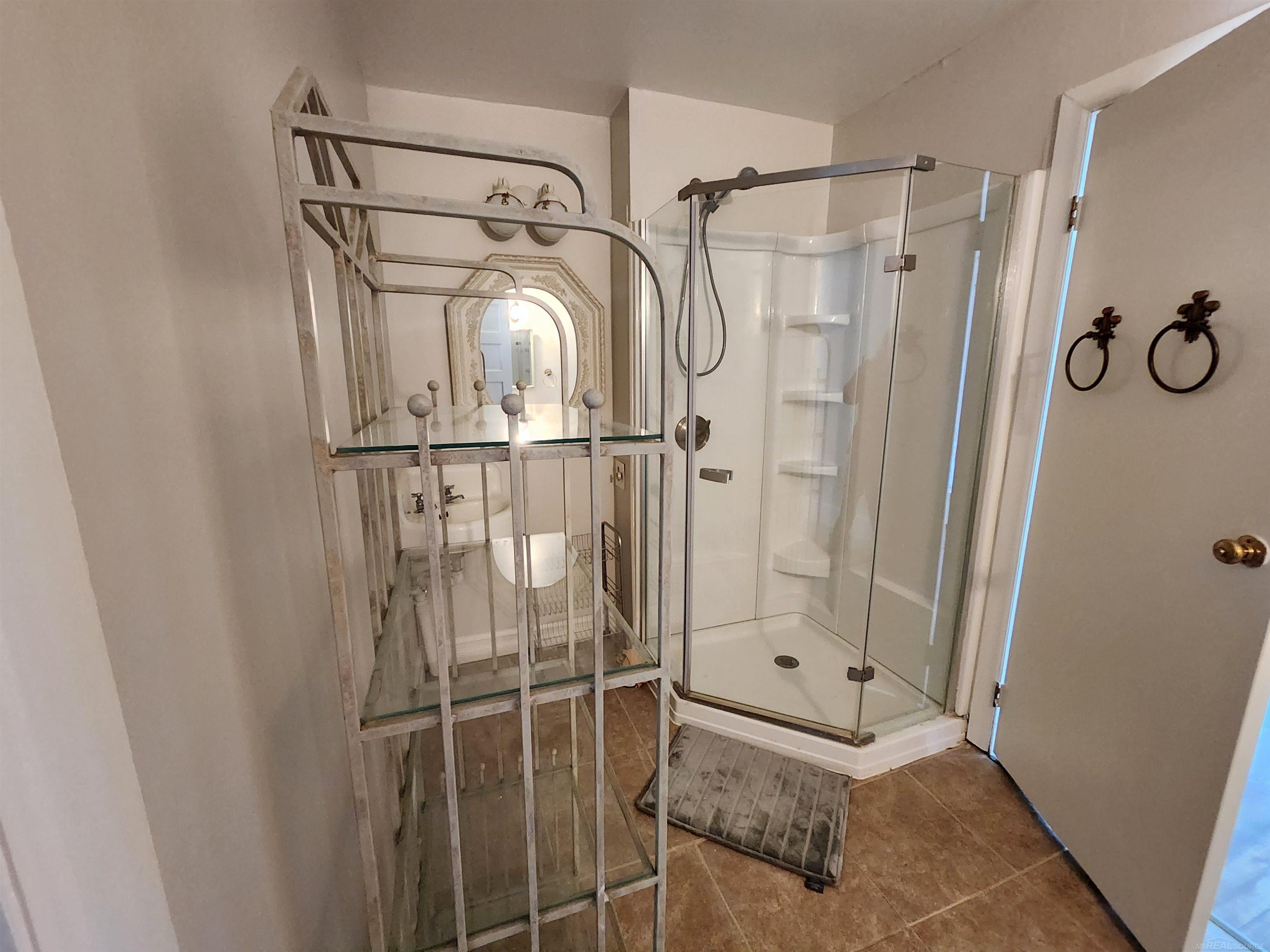 295 Rivard Boulevard, Unit 1W Grosse Pointe, MI 48230 - Photo 22 of 28
