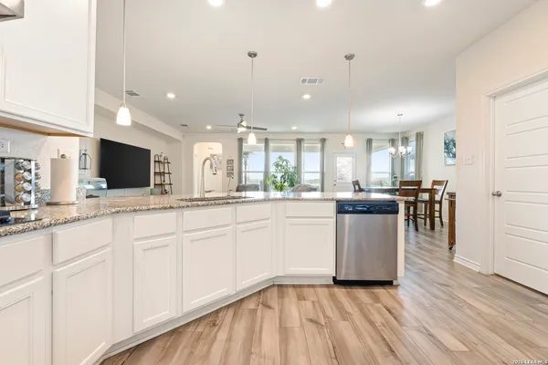 $268,000 | 417 Cordova Crossing, Seguin, TX 78155