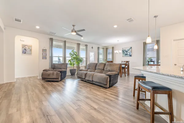 $268,000 | 417 Cordova Crossing, Seguin, TX 78155