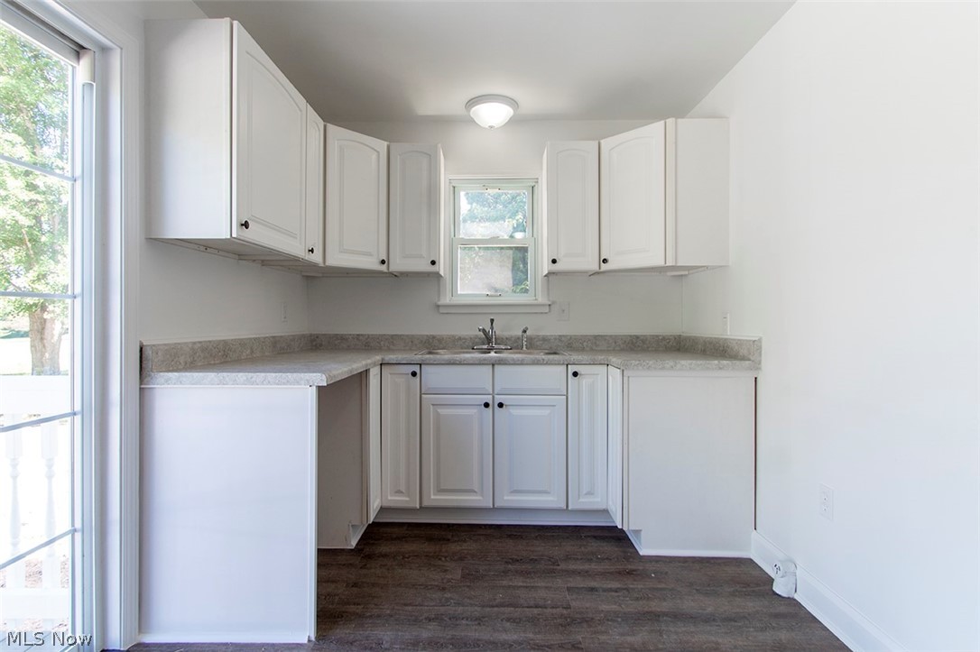 2739 South Cleveland Massillon Road Barberton, OH 44203 - Photo 9 of 28