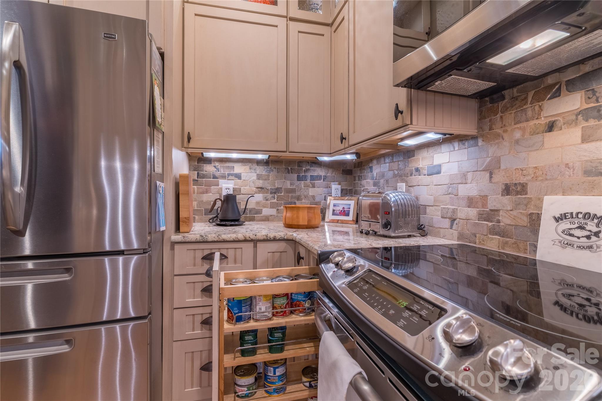 1113 Torrence Circle Davidson, NC 28036 - Photo 6 of 36