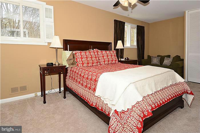 434 Range Road Towson, MD 21204 - Photo 22 of 28 Bedroom
