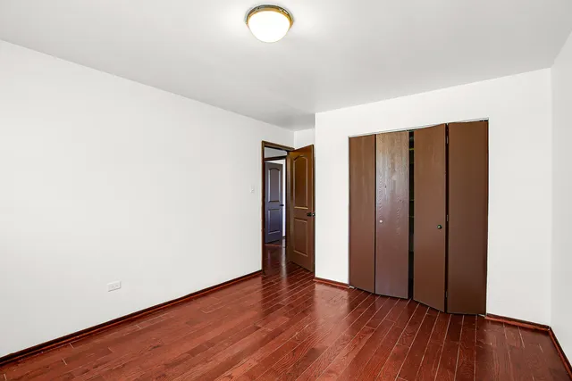 $399,900 | 8424 Currant Avenue, Tinley Park, IL 60487