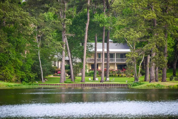 $1,395,000 | 1513 Lake Park Circle, Hideaway, TX 75771