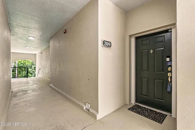 $163,400 | 8601 Beach Boulevard, Unit 209, Jacksonville, FL 32216