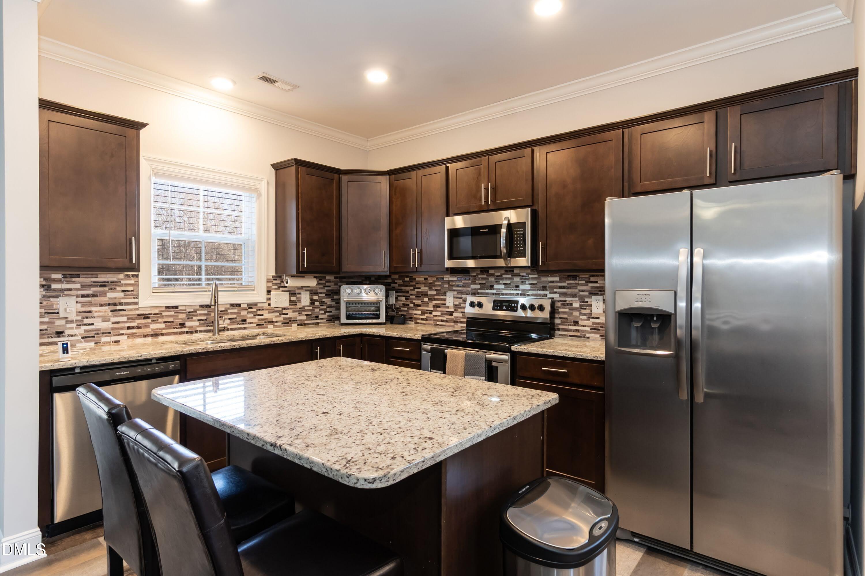 369 Manning Street Sanford, NC 27332 - Photo 12 of 40 Kitchen 03 (22)