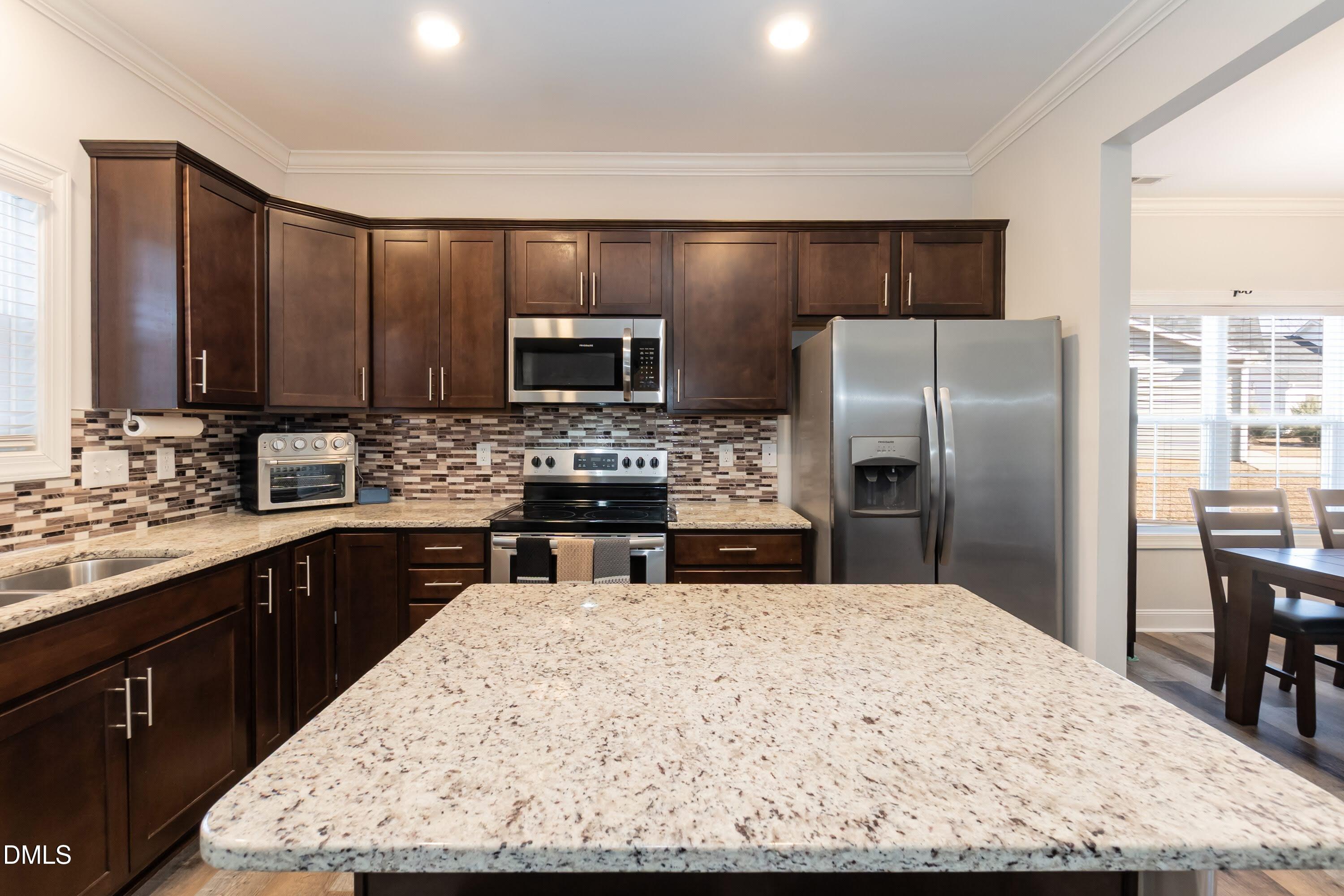 369 Manning Street Sanford, NC 27332 - Photo 13 of 40 Kitchen 04 (19)